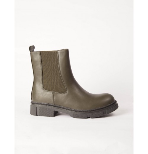 Classic Chelsea Boot